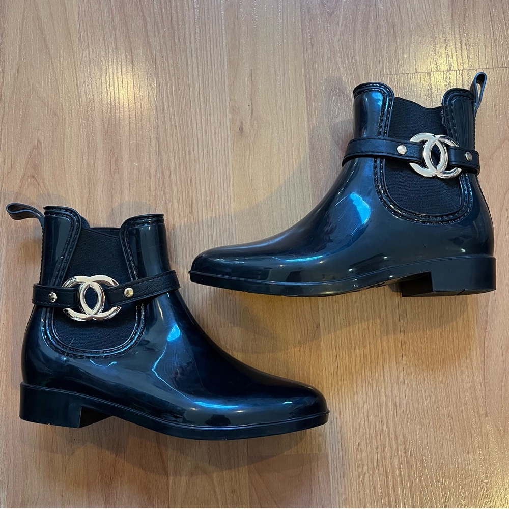 Black rubber boots
